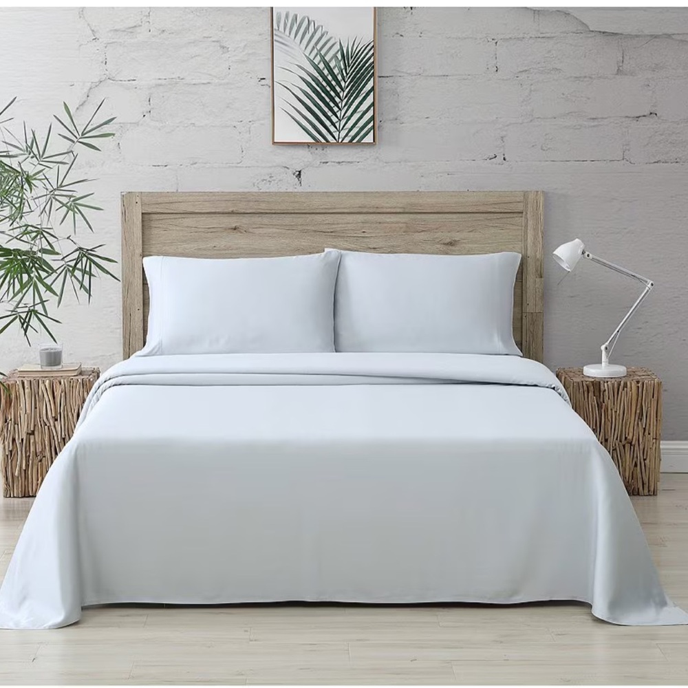 *NWT* Bamboo Bliss Sateen Sheets